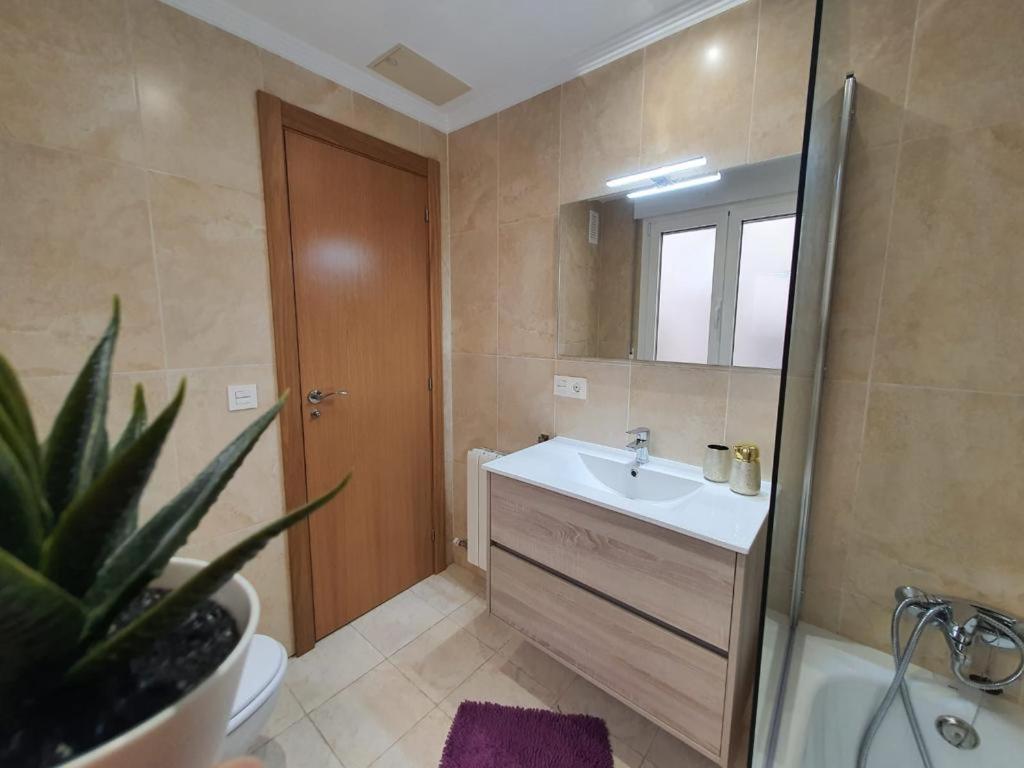 דירות Piso En El Burgos Historico מראה חיצוני תמונה
